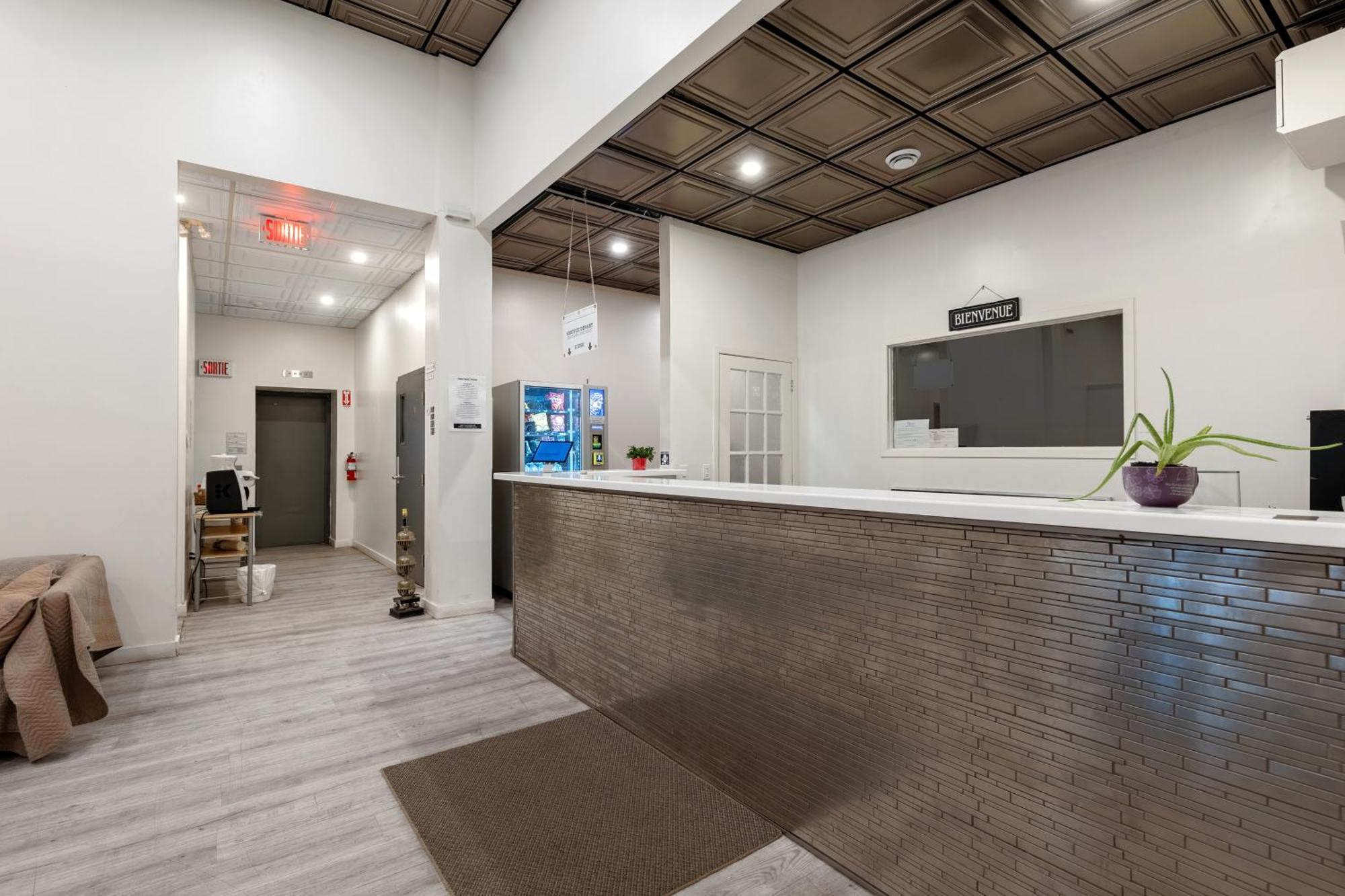 Hotel Auberge Manoir Ville Marie Montreal Bagian luar foto