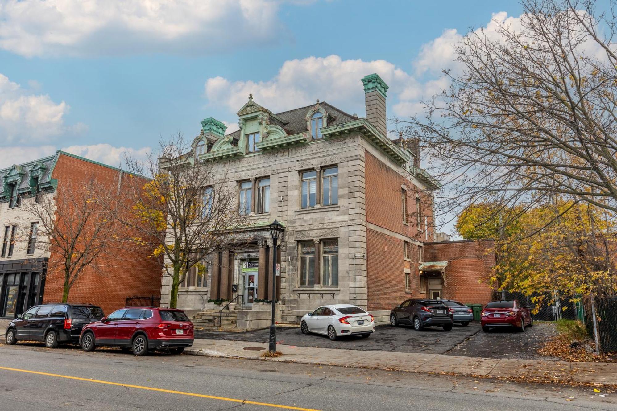 Hotel Auberge Manoir Ville Marie Montreal Bagian luar foto